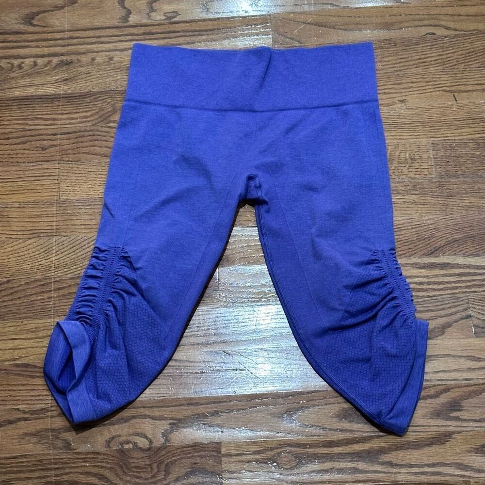 Lululemon In The Flow Cropped Tights
